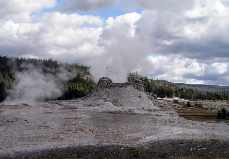 yellowstone Geyser