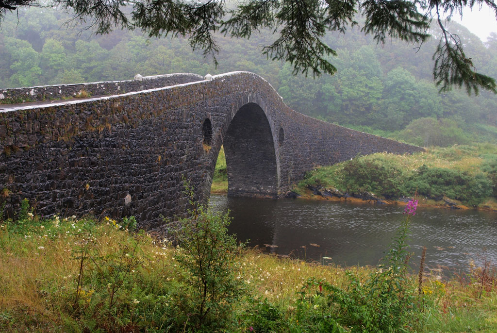 Clachan Bridge (2)