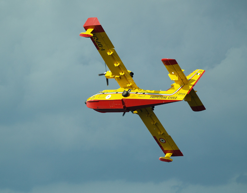 Canadair CL-415 Water bomber