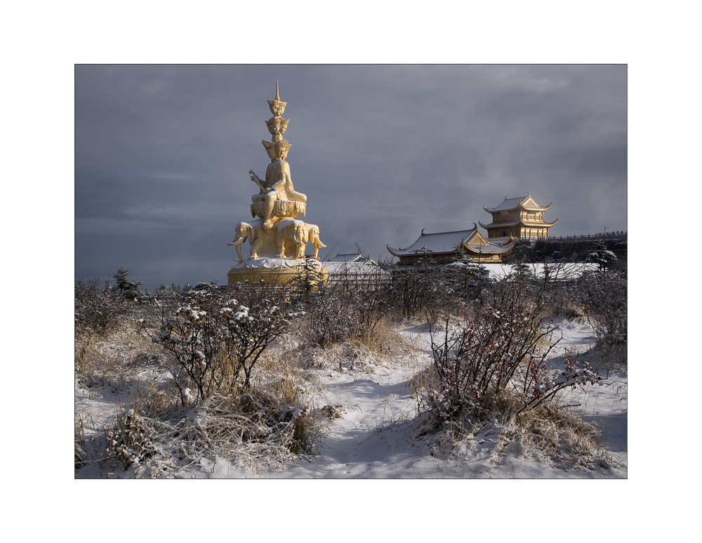 Puxian and Golden Pavilion