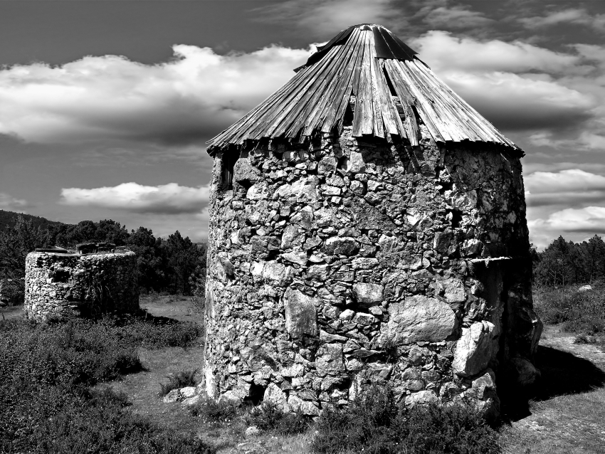 Old wind mill