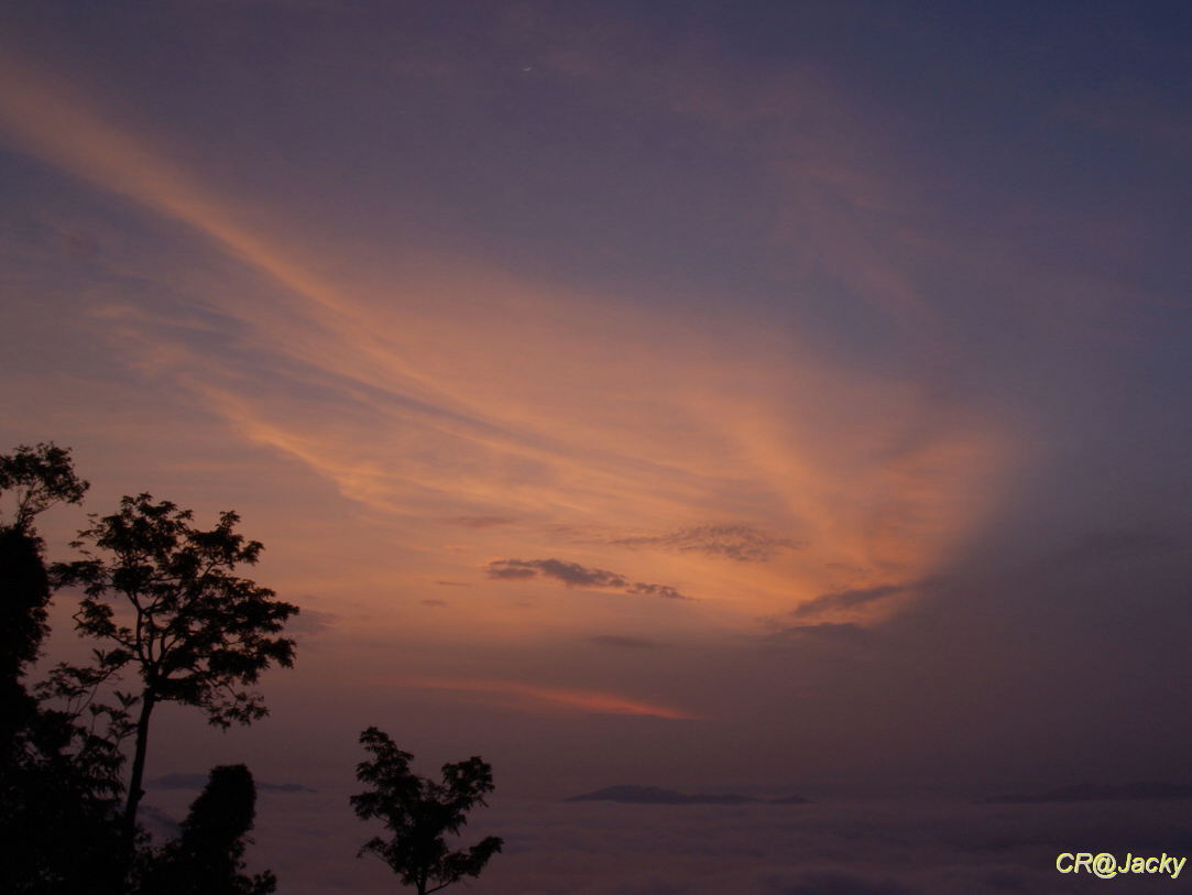 Sun rise3 at Last waterfall, stong