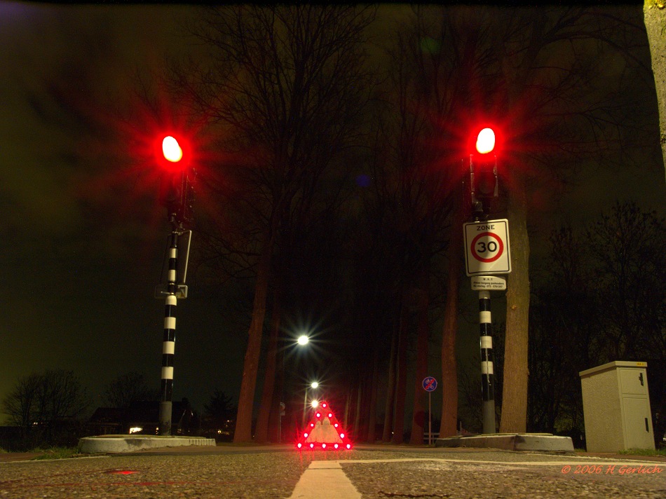 STOP!