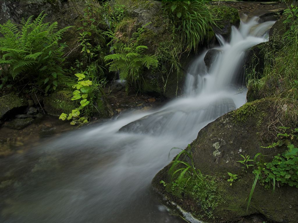 Resov waterfall 1