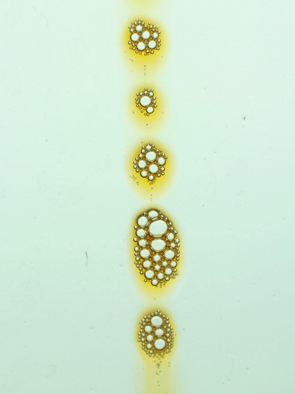 dye drop on glass 01