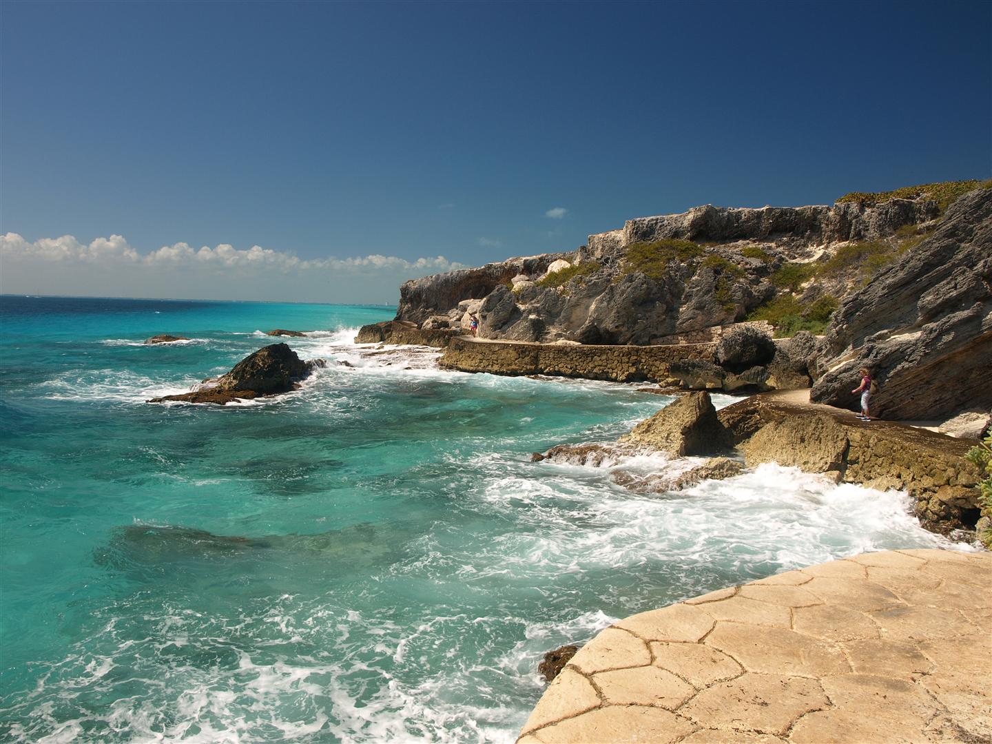 Isla Mujeres Cliffwalk