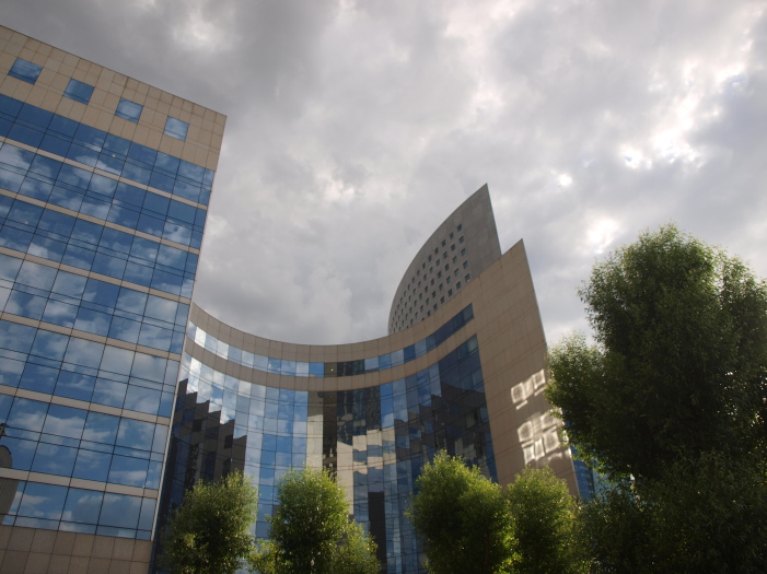 La Defence 1