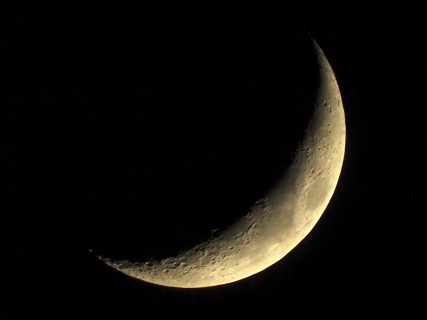 Moon on april 18th 2010