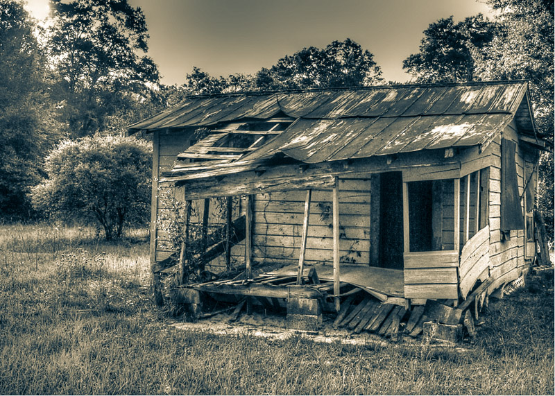 Shack on 123 BW